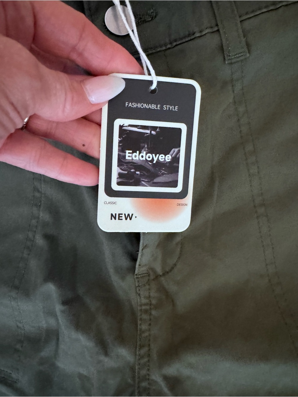 Eddoyee women’s barrel cargo pants - Picture 3 of 8